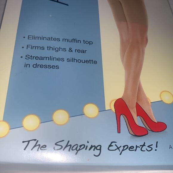 SPANX - Assets by Sara Blakely Hi-Waist Mid-Thigh Shaper Nude Size 3 - Picture 13 of 13